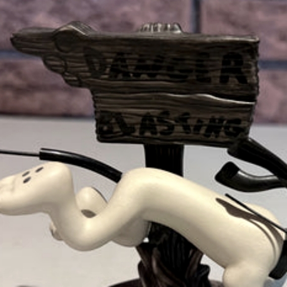 WDCC Dynamite Dog The Delivery Boy 1931 Pluto Movie Walt Disney Classics - Picture 4 of 5